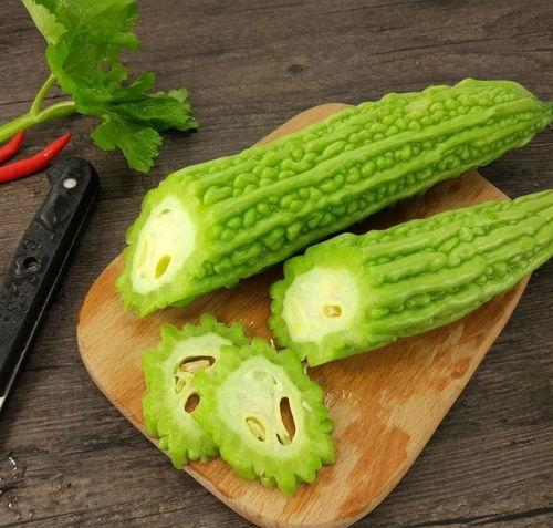 吃瓜护龙叶飞,揭秘网络红人的跨界传奇